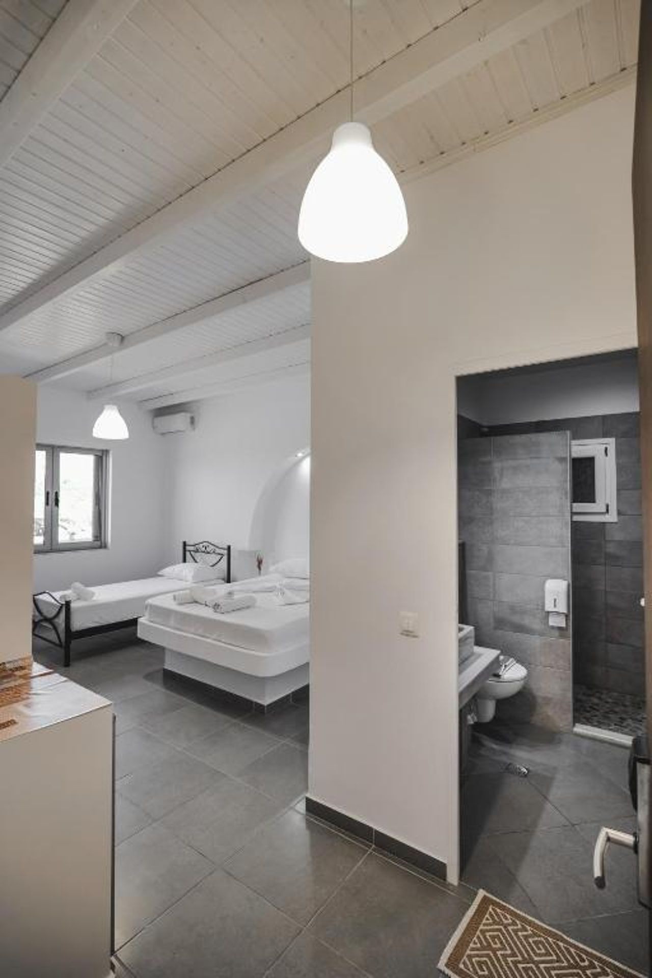 Nefelis Rooms