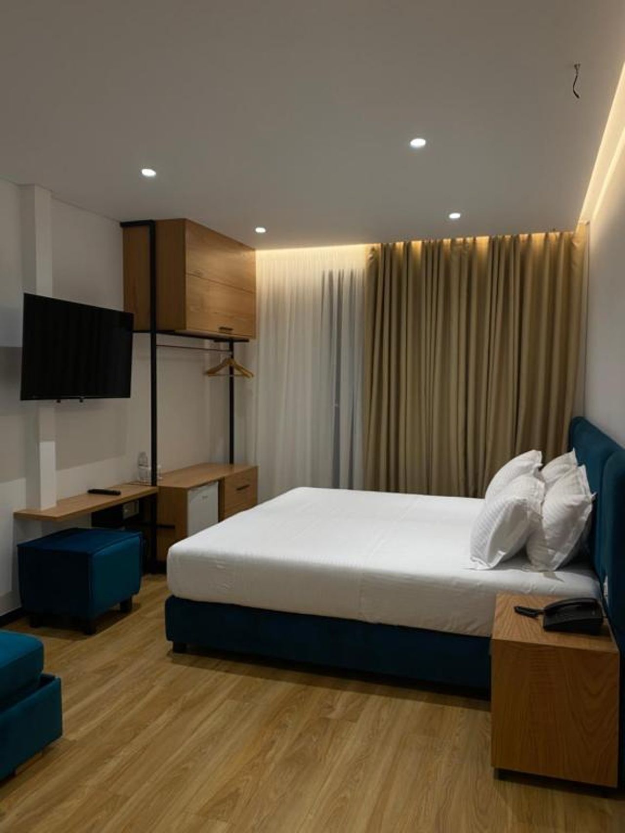 Noi Hotel