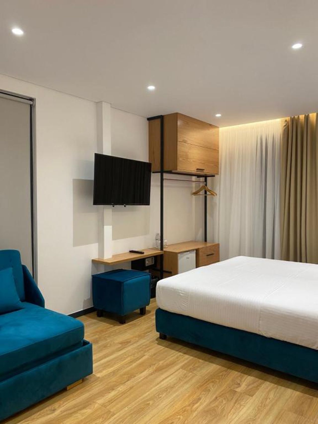 Noi Hotel