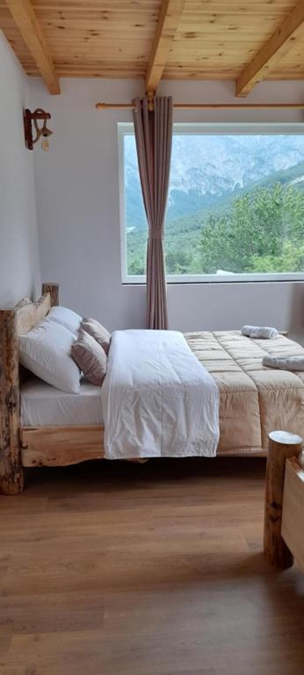 Guesthouse Dritan Tethorja