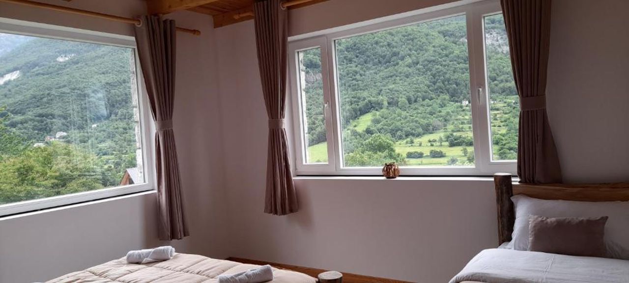 Guesthouse Dritan Tethorja