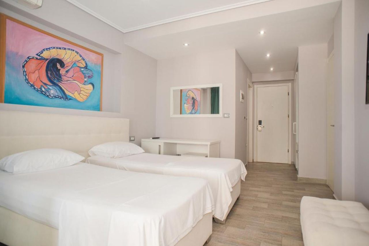 Hotel Saranda International