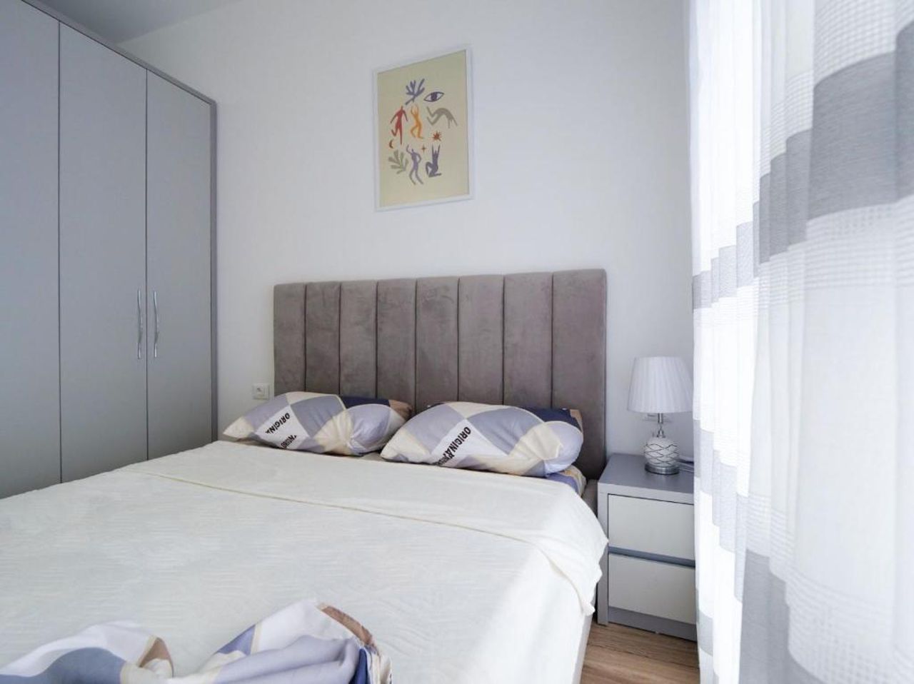 New and Comfy Studio with Mountain View at 'Mangalem21 Complex'