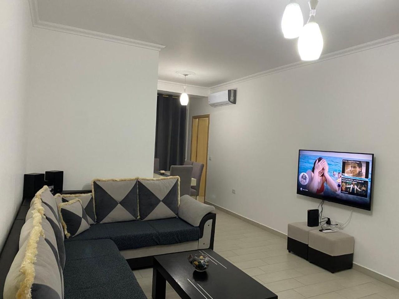 Redona Apartament
