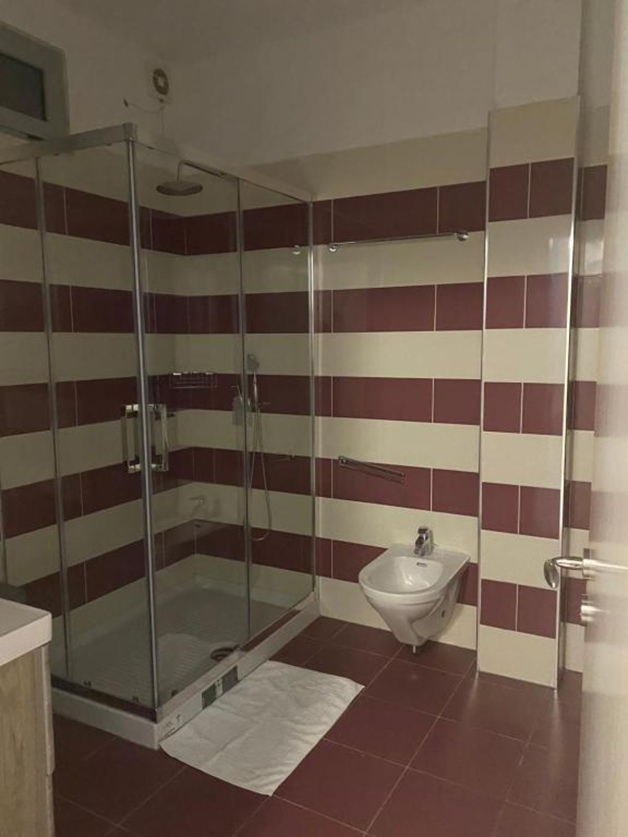 Redona Apartament