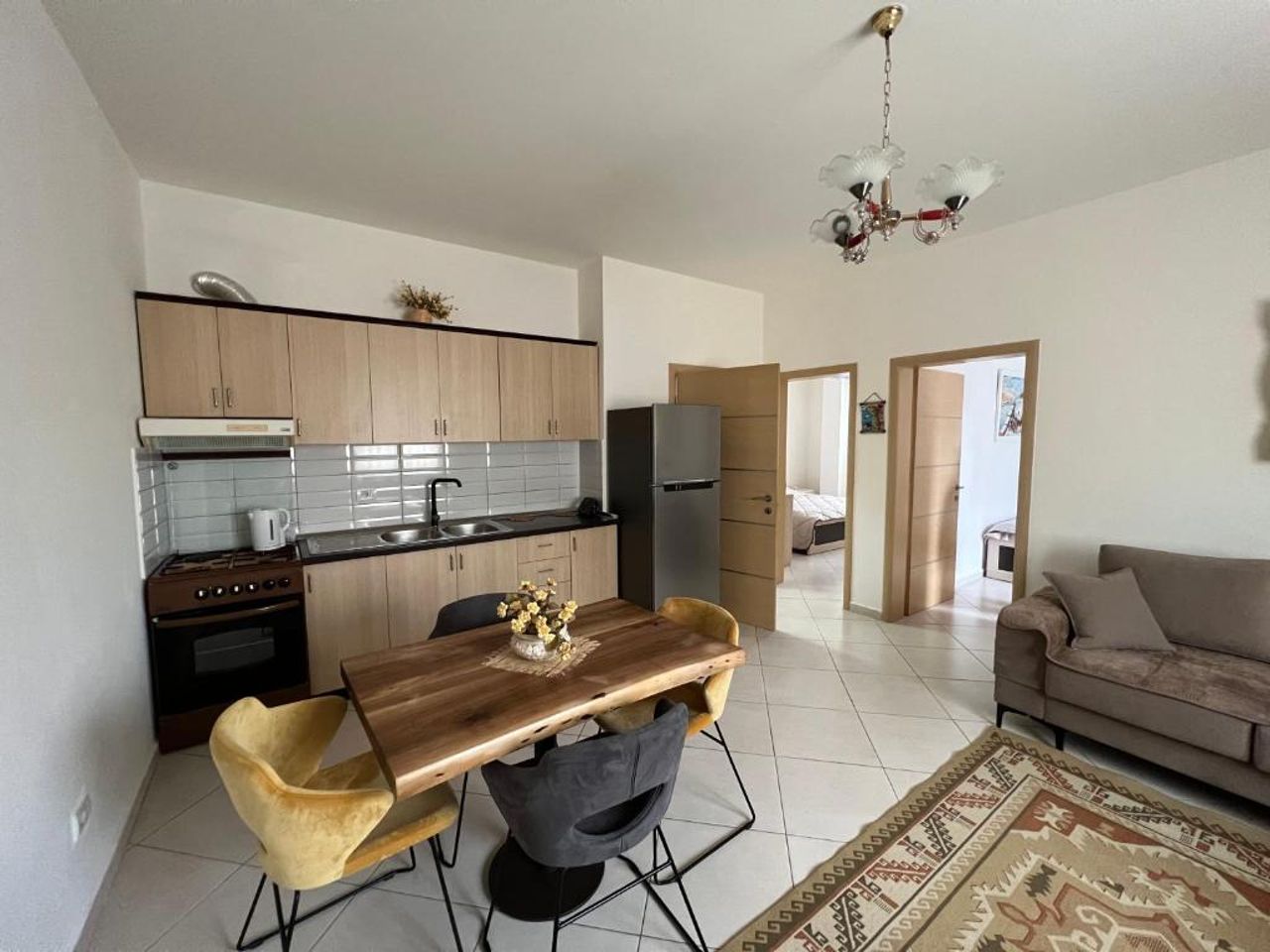 Modern on a Budget - City Centre Apartment