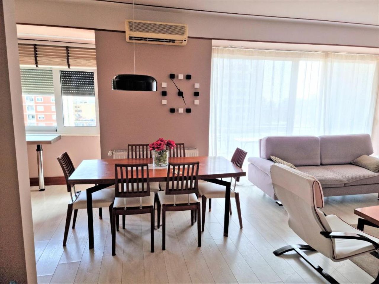Apartment 13 - Your Perfect Stay in Durres City