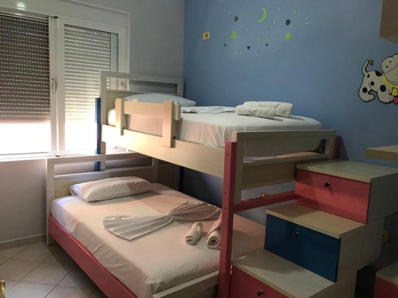 Denisi Apartment