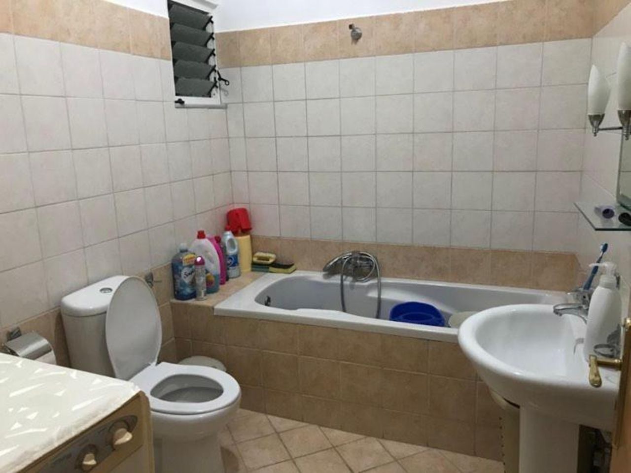 Denisi Apartment