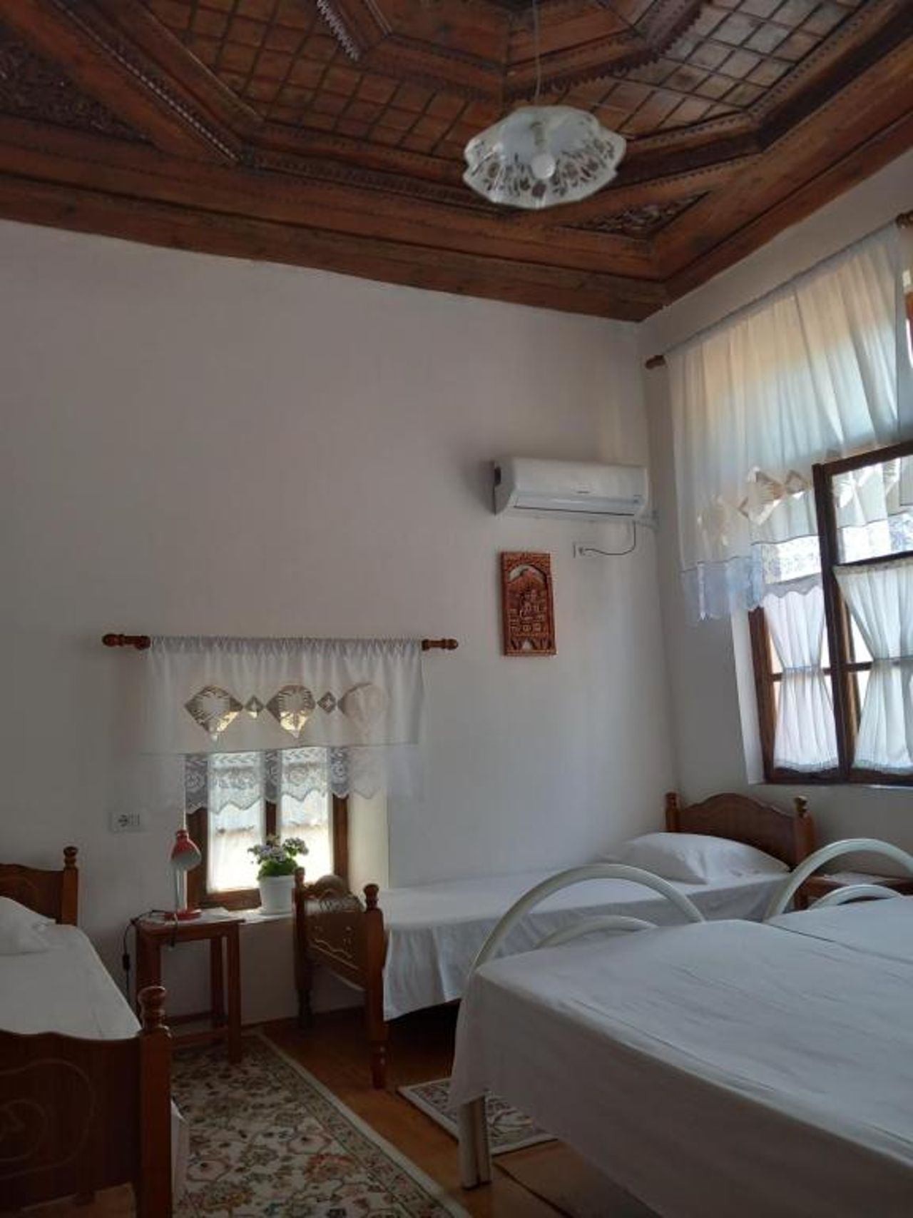 Guesthouse & hostel Lorenc