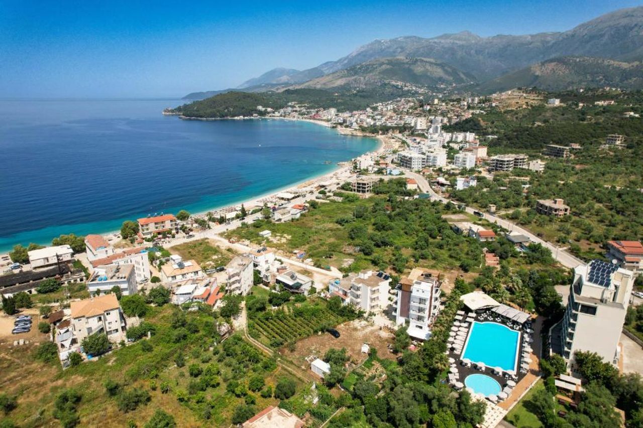 Rapos Resort Hotel