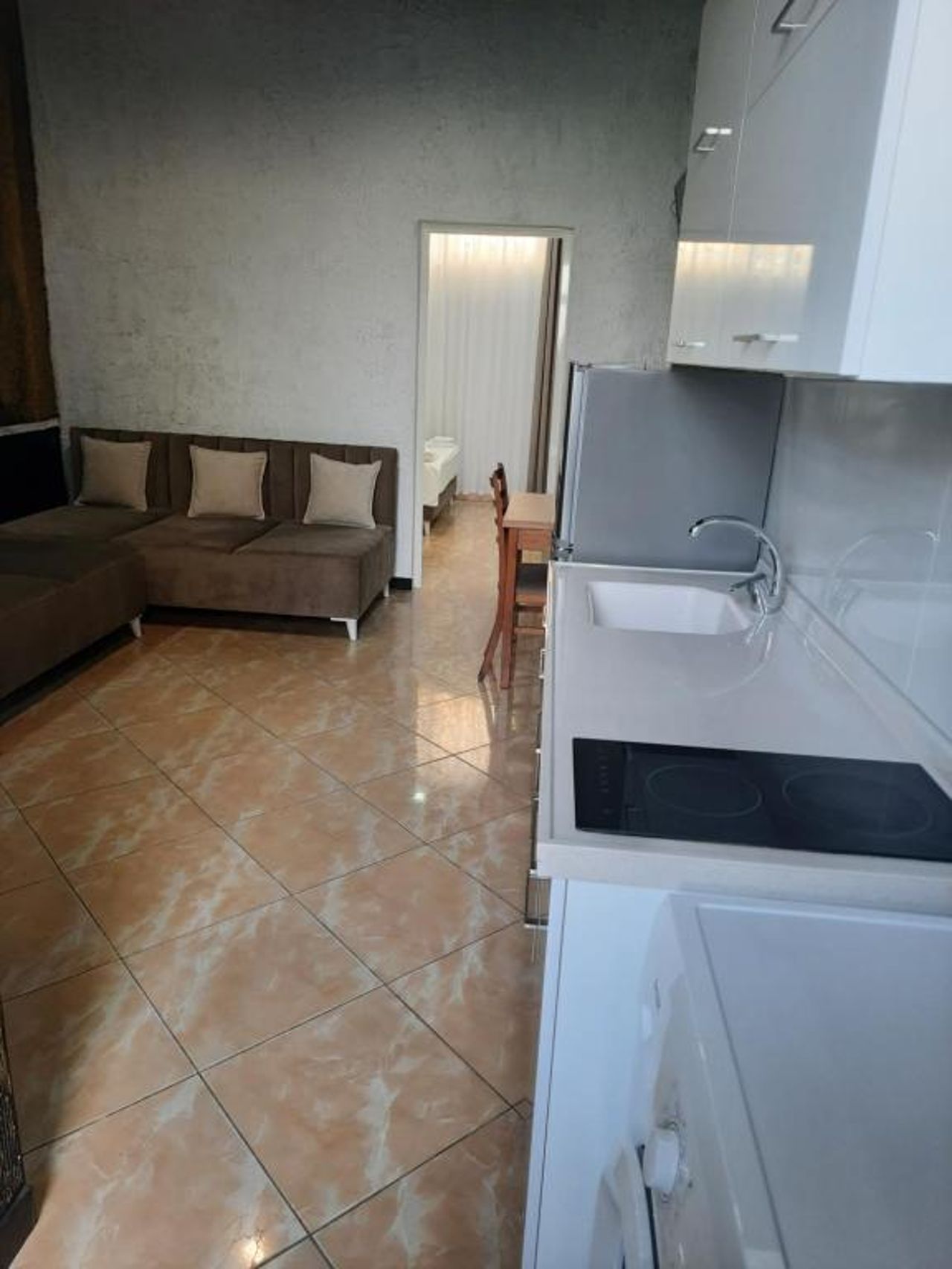 Vila Pushimi Regis