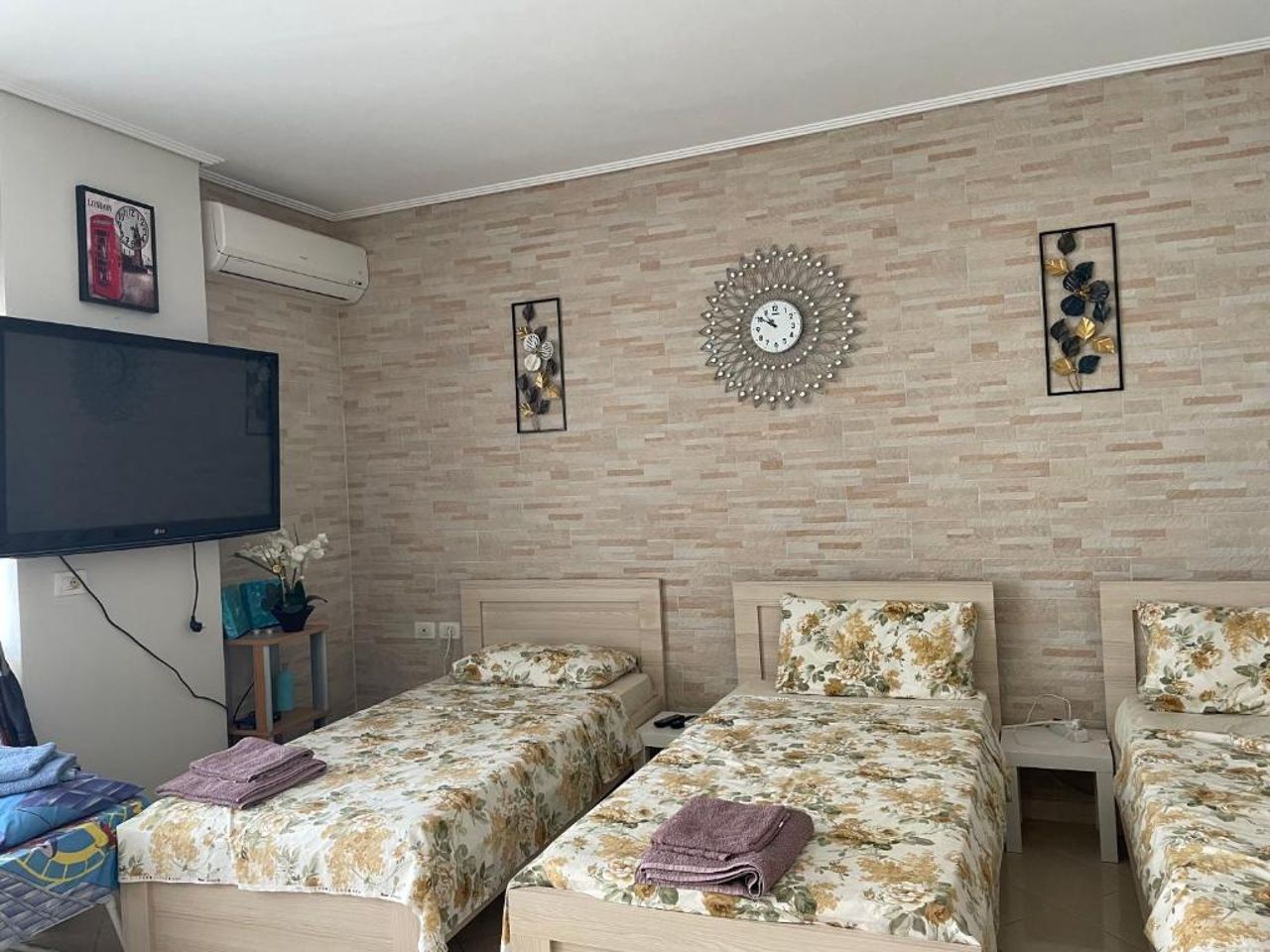 Niko Apartment