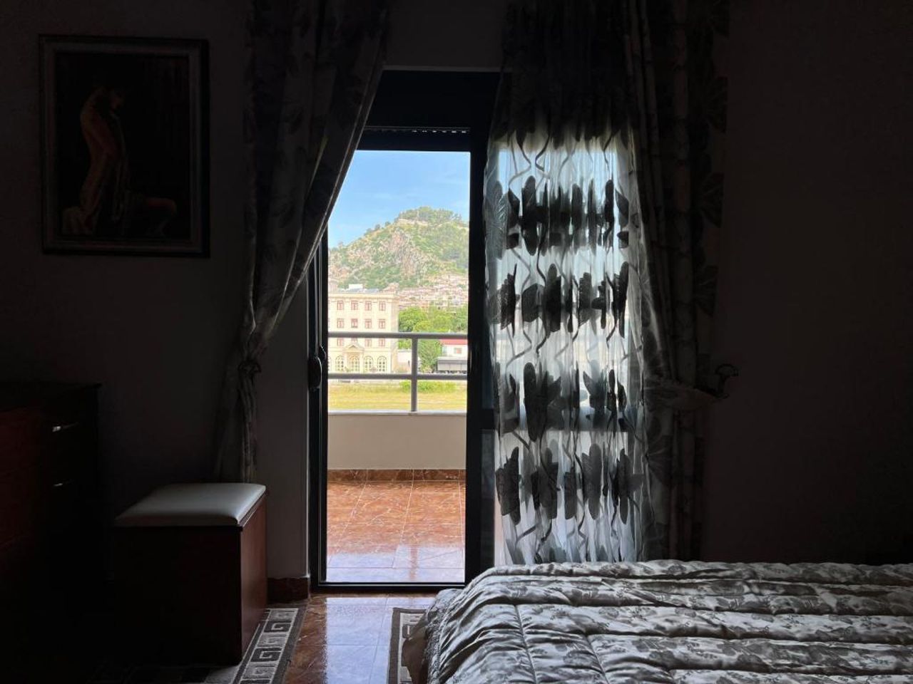 Entire apartment castle view
