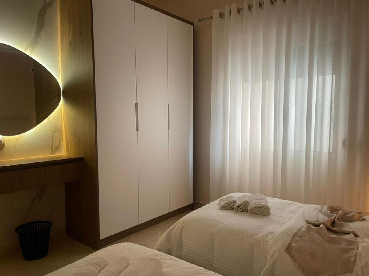 Kejsi Apartments