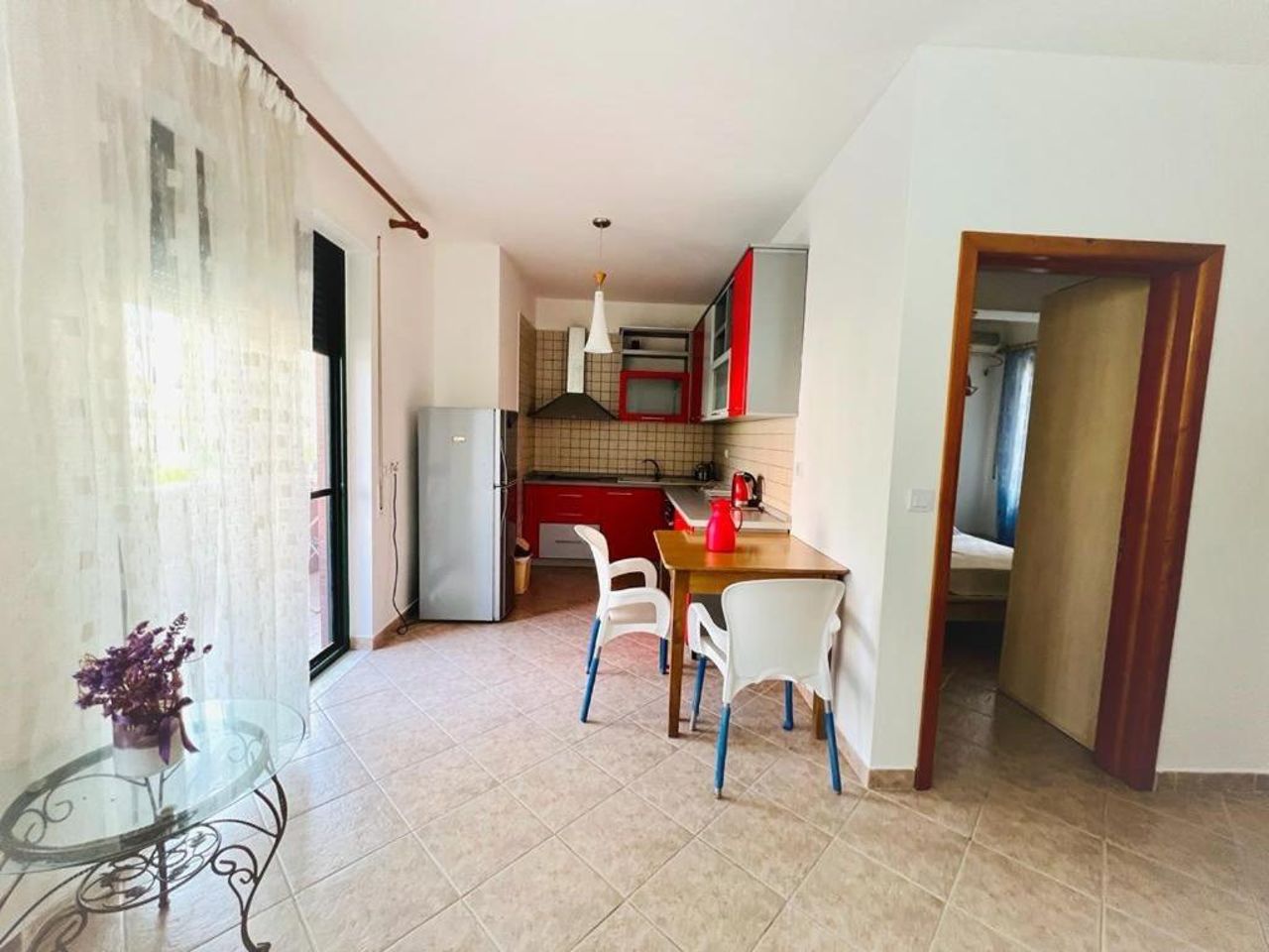 Apartment in front of the beach