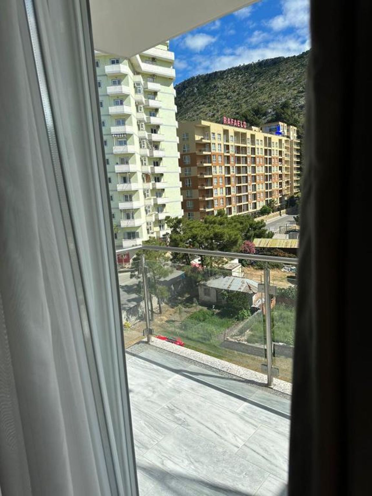 Aral Apartments Shengjin