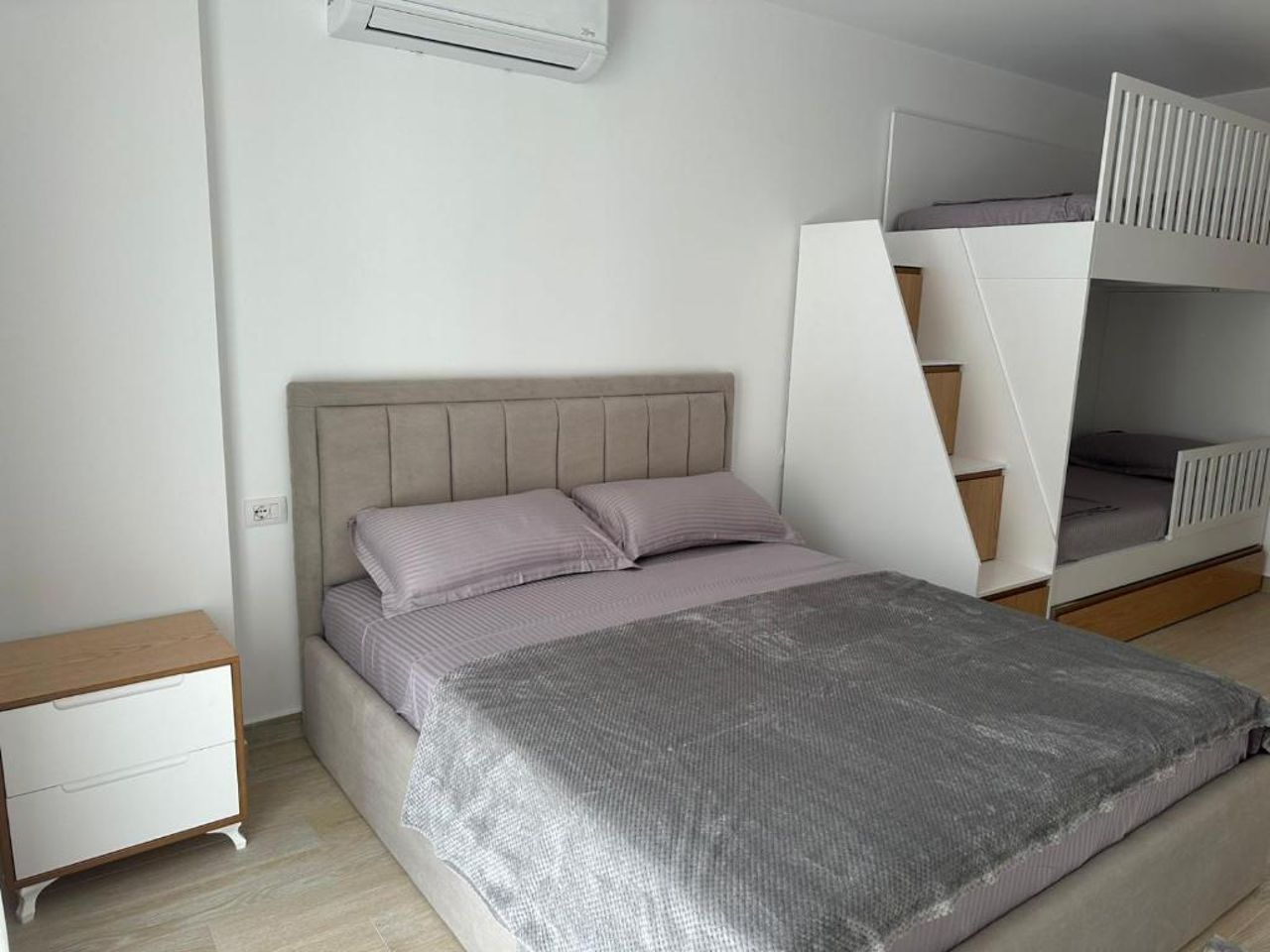 Aral Apartments Shengjin