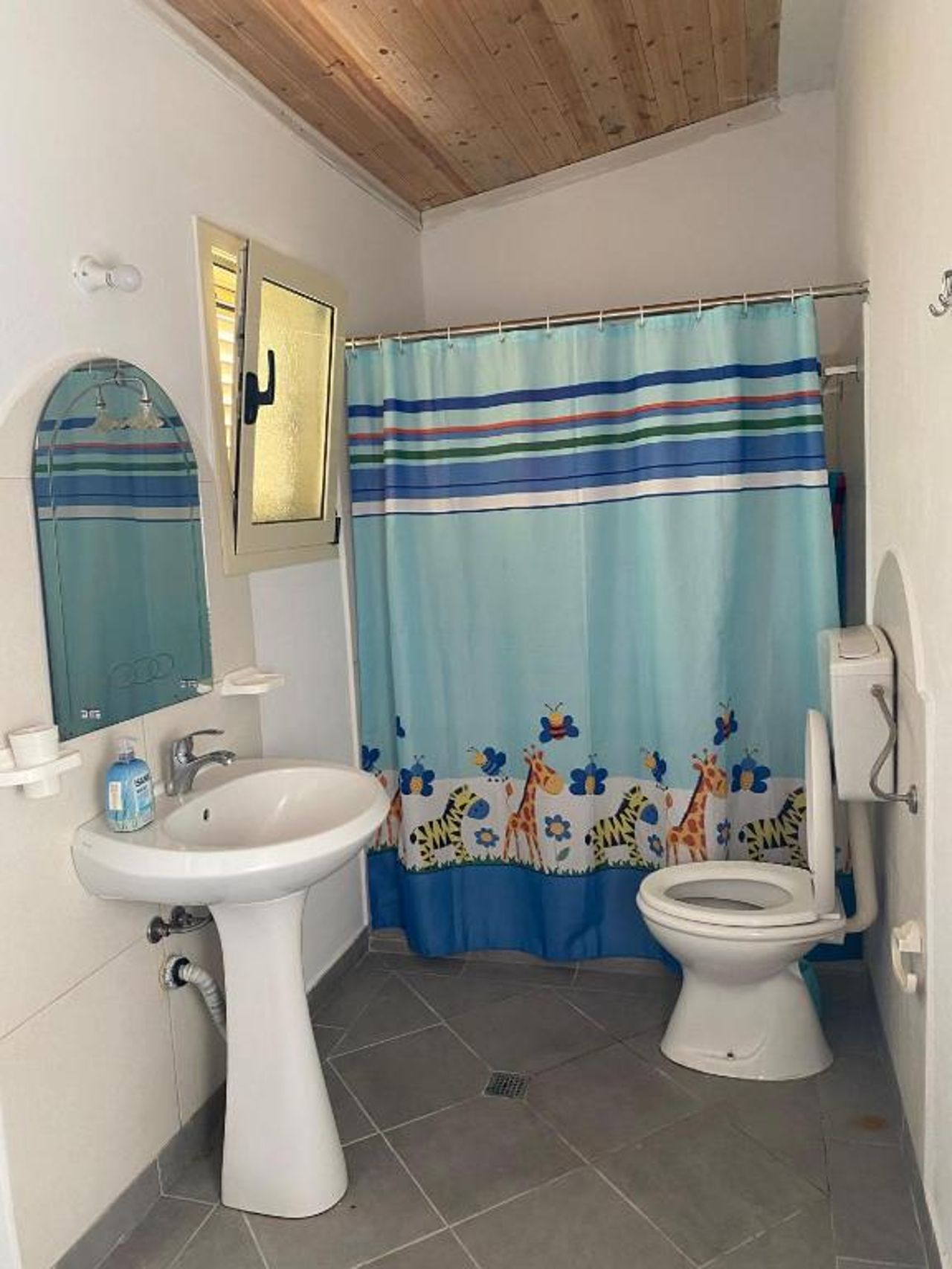 Kristel Holiday Home