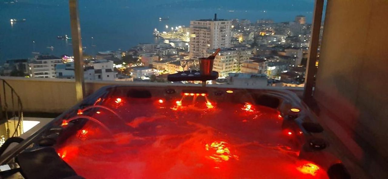 TEUTA- Luxury Penthouse 200m2