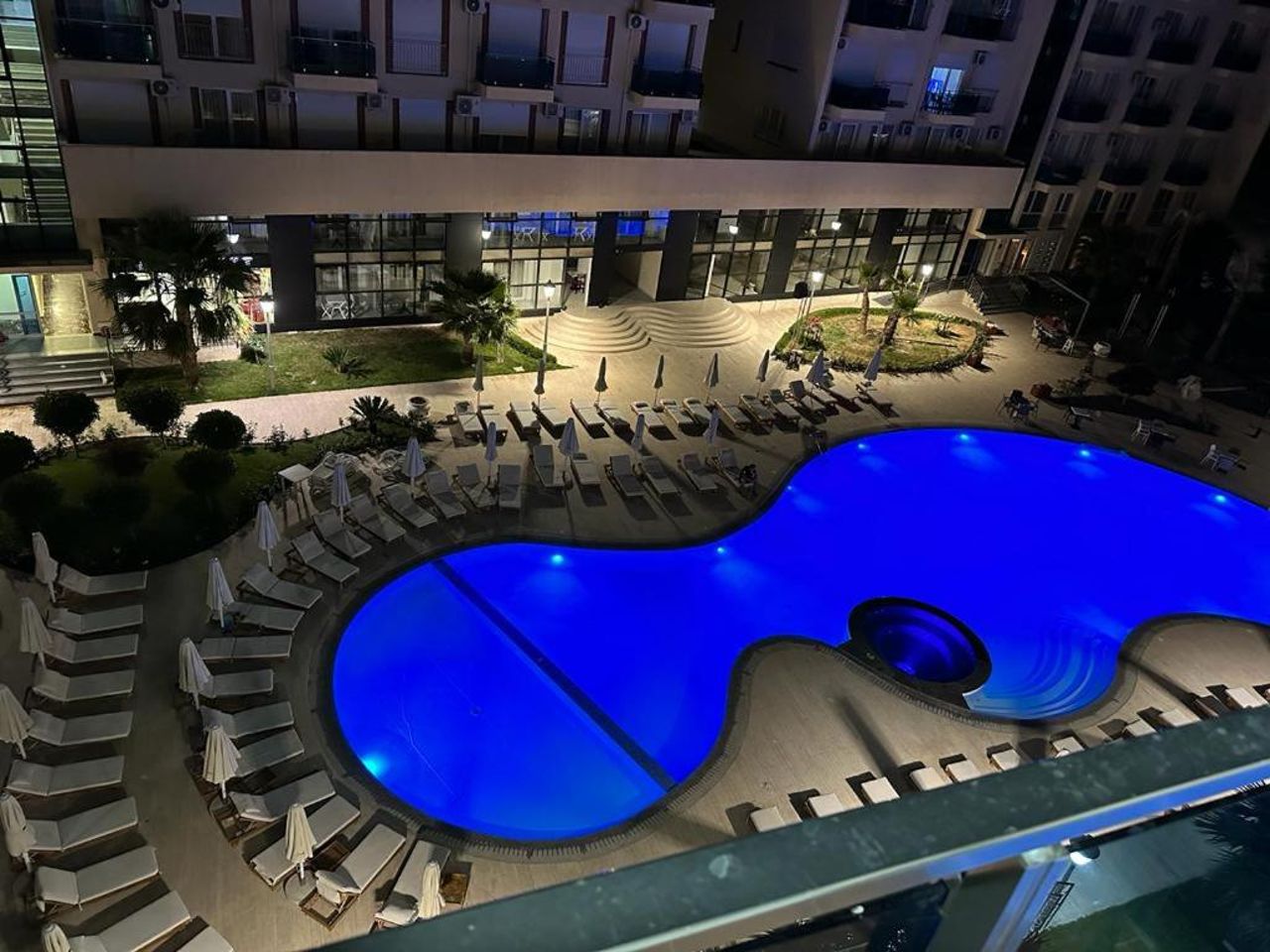 Shengjini Apartments