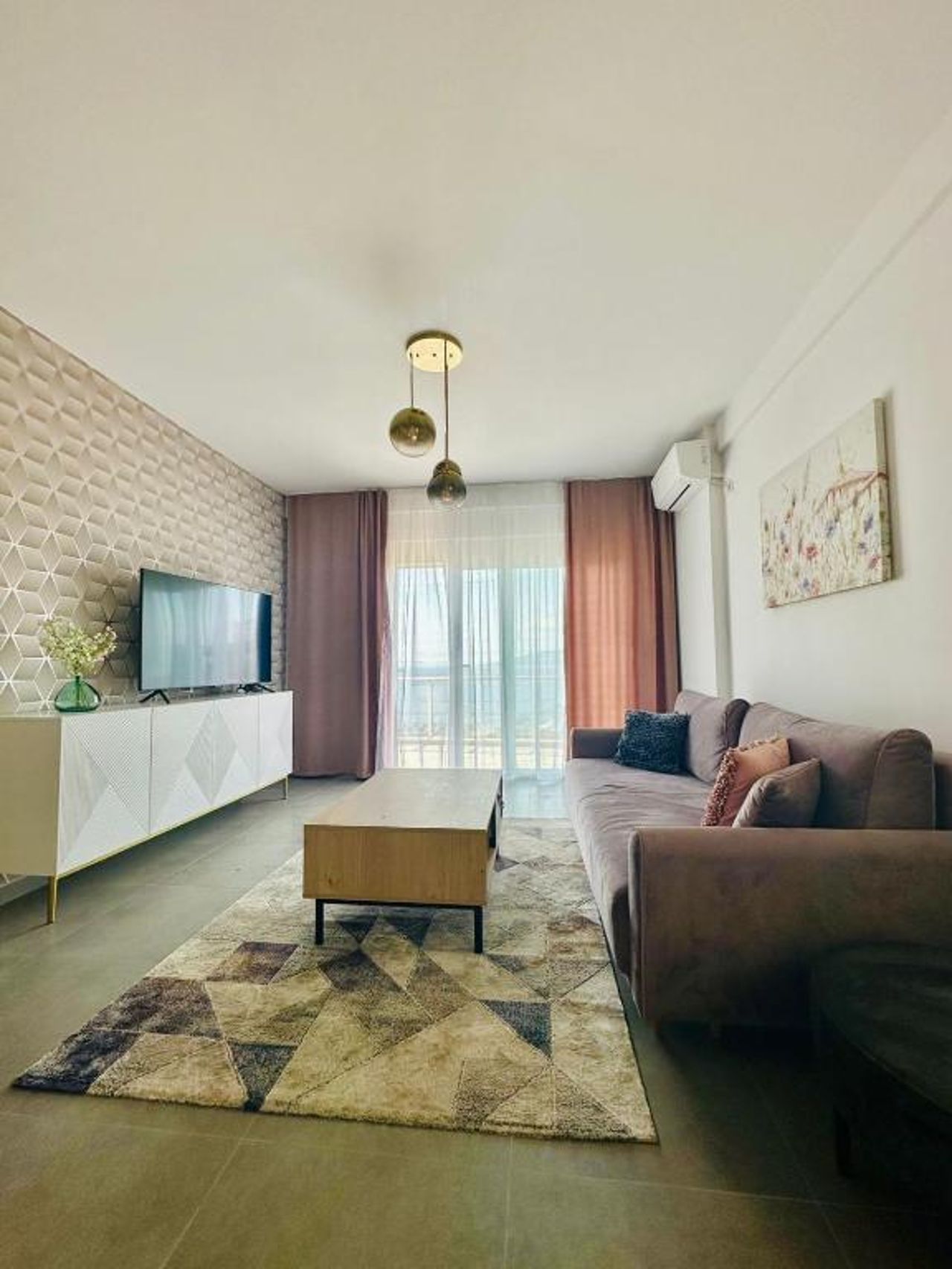 Saranda Exclusive Apartment 3