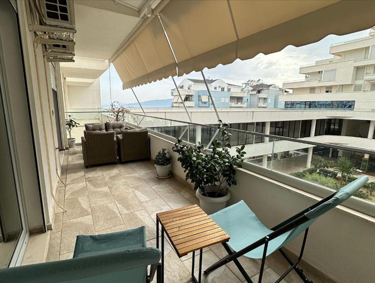Bleu Saranda Apartment