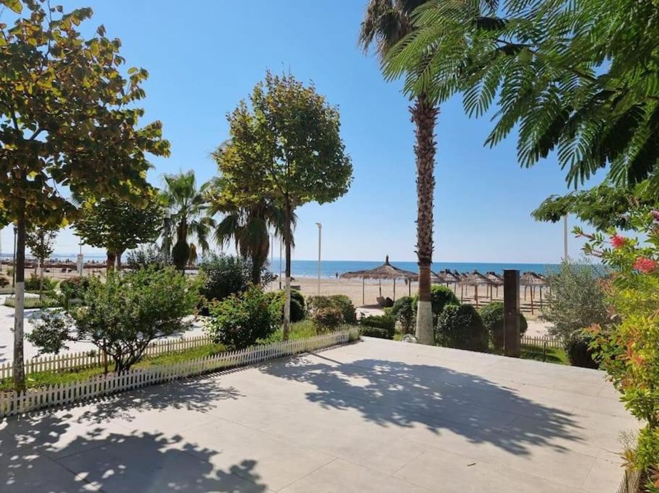 Merville_Beachfront Apartment