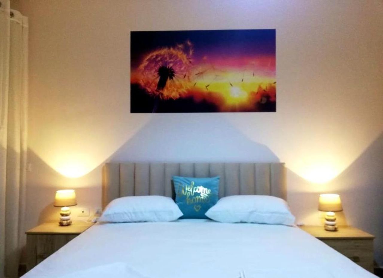 S.E.V. Sunset Homes