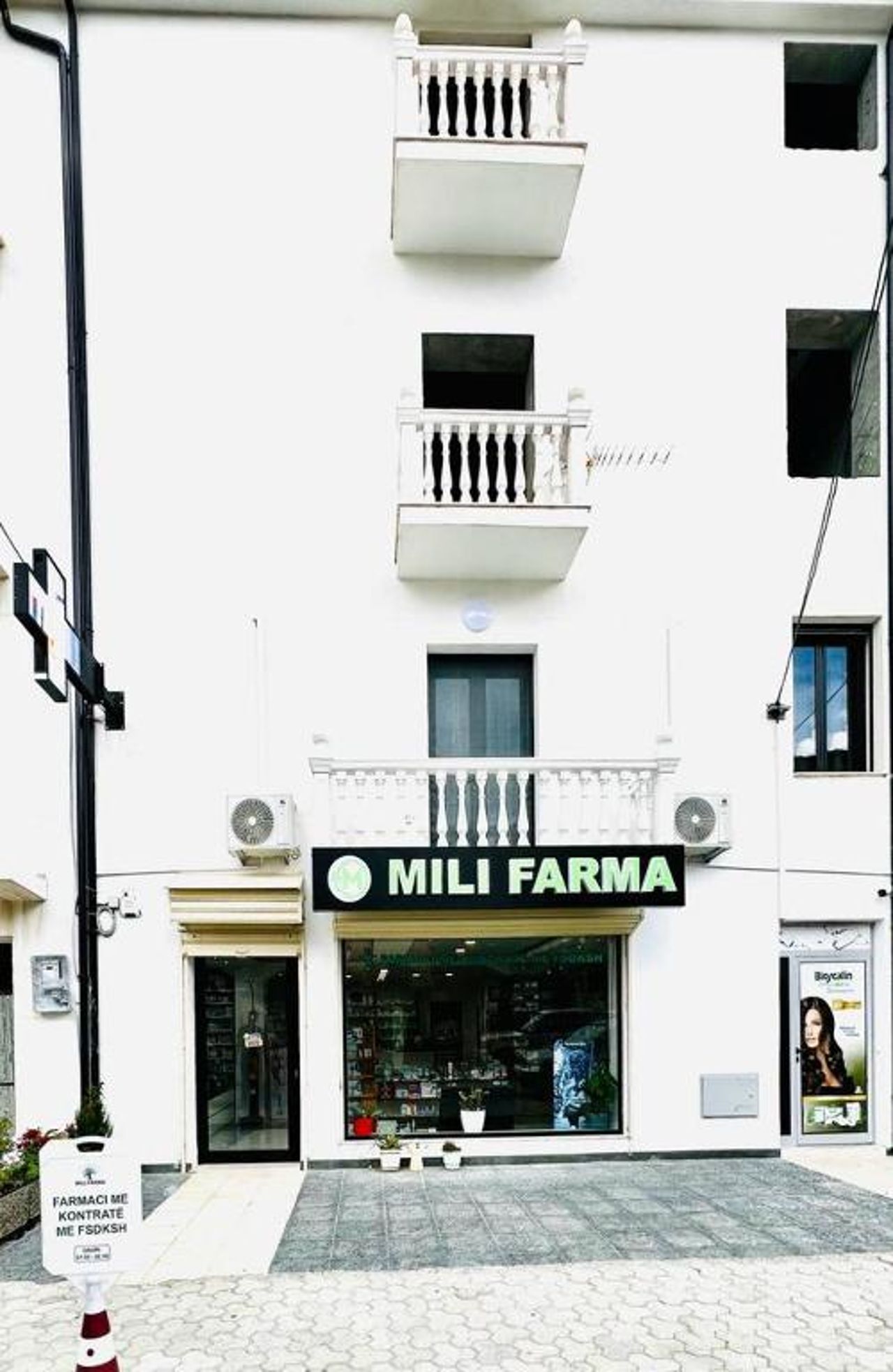 Mili apartments