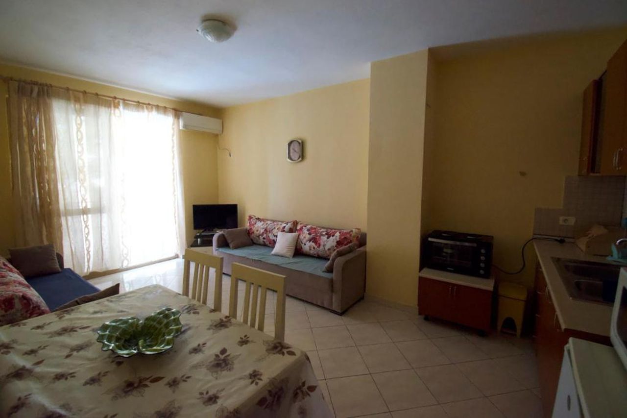 Petrela Golem Apartment