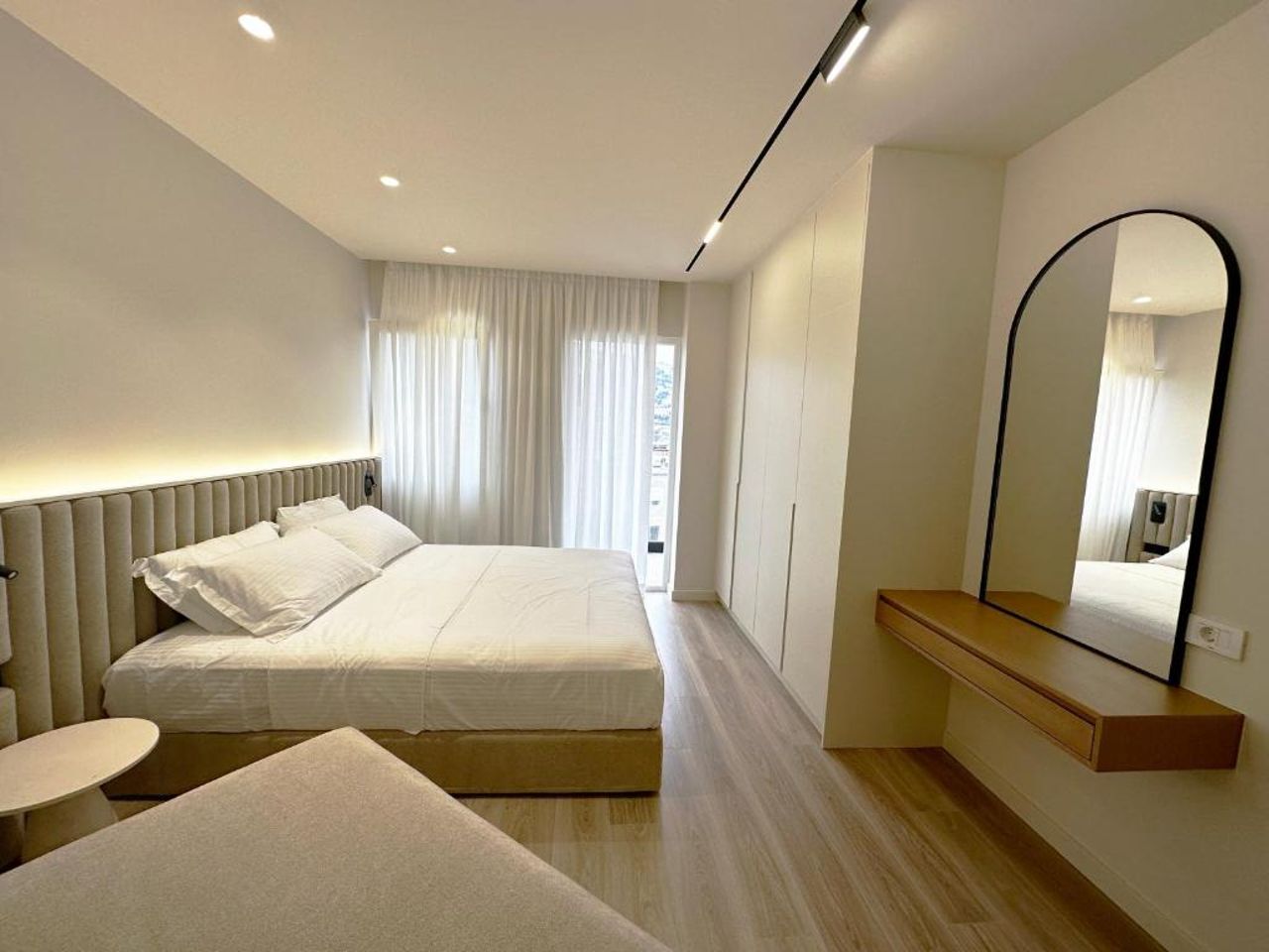 Gaia's Luxury Apartment