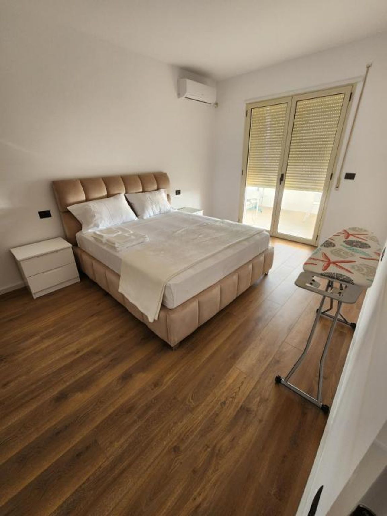 Cloud 10 Apartment