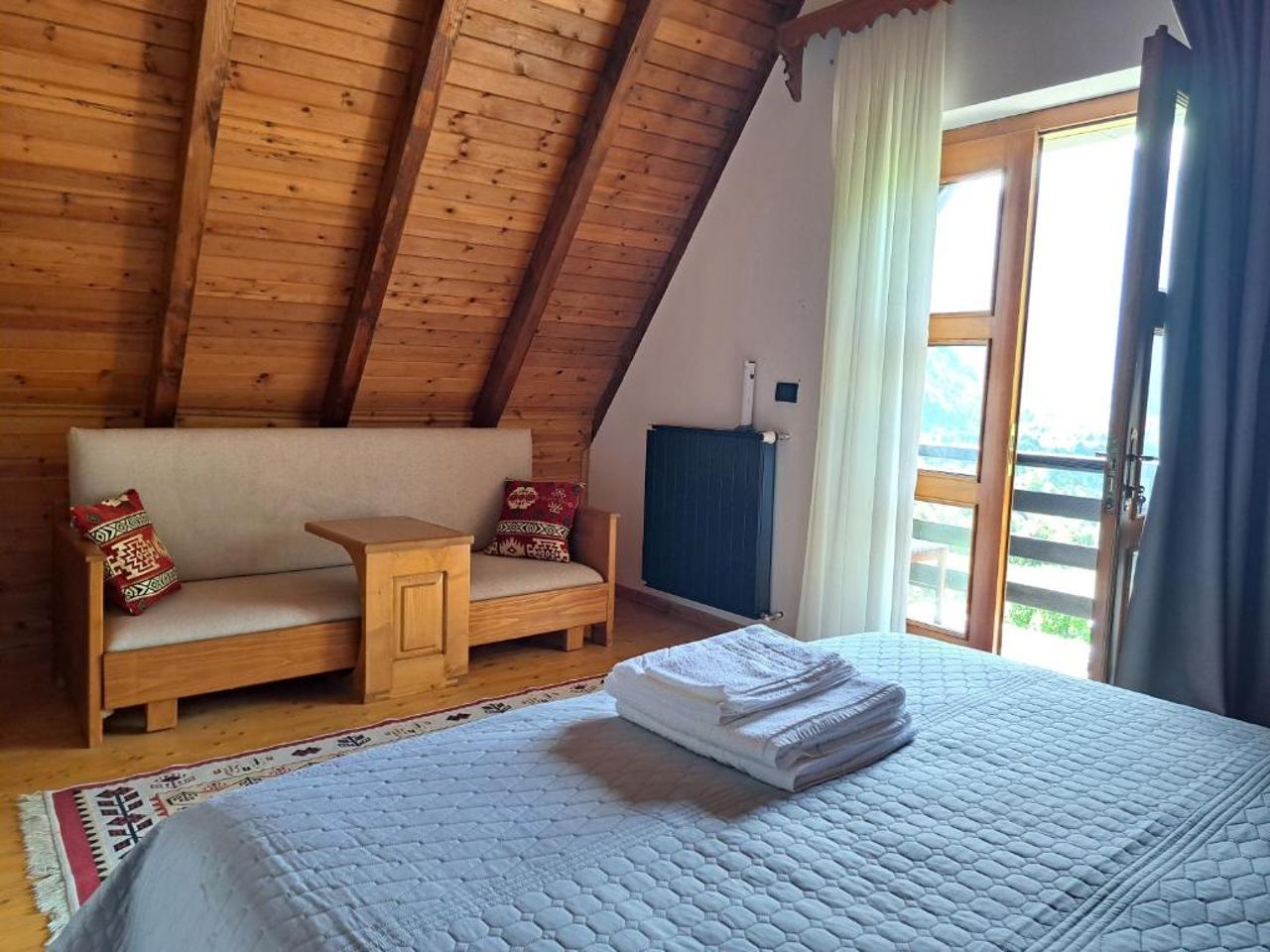 Villa Gjeçaj Guesthouse and Restaurant
