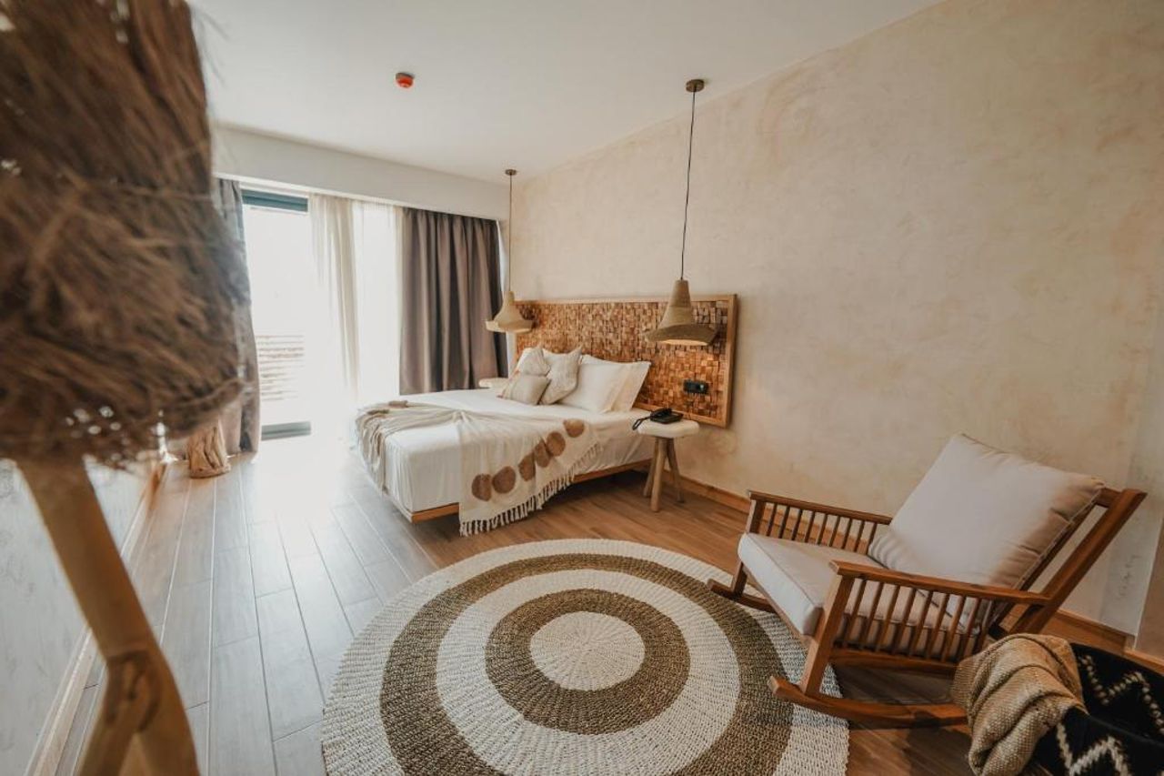 Lost Seaside Hotel - Adults Only