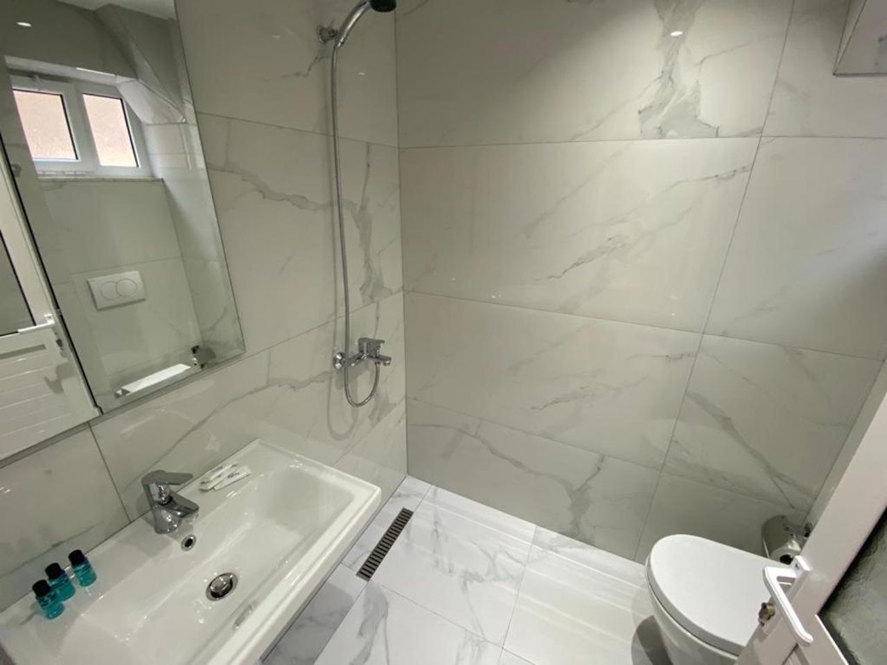 Saranda Rooms