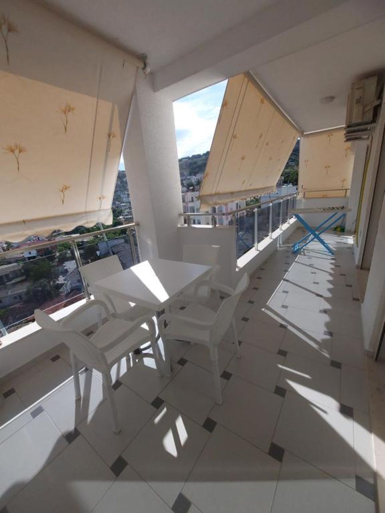 saranda flat view