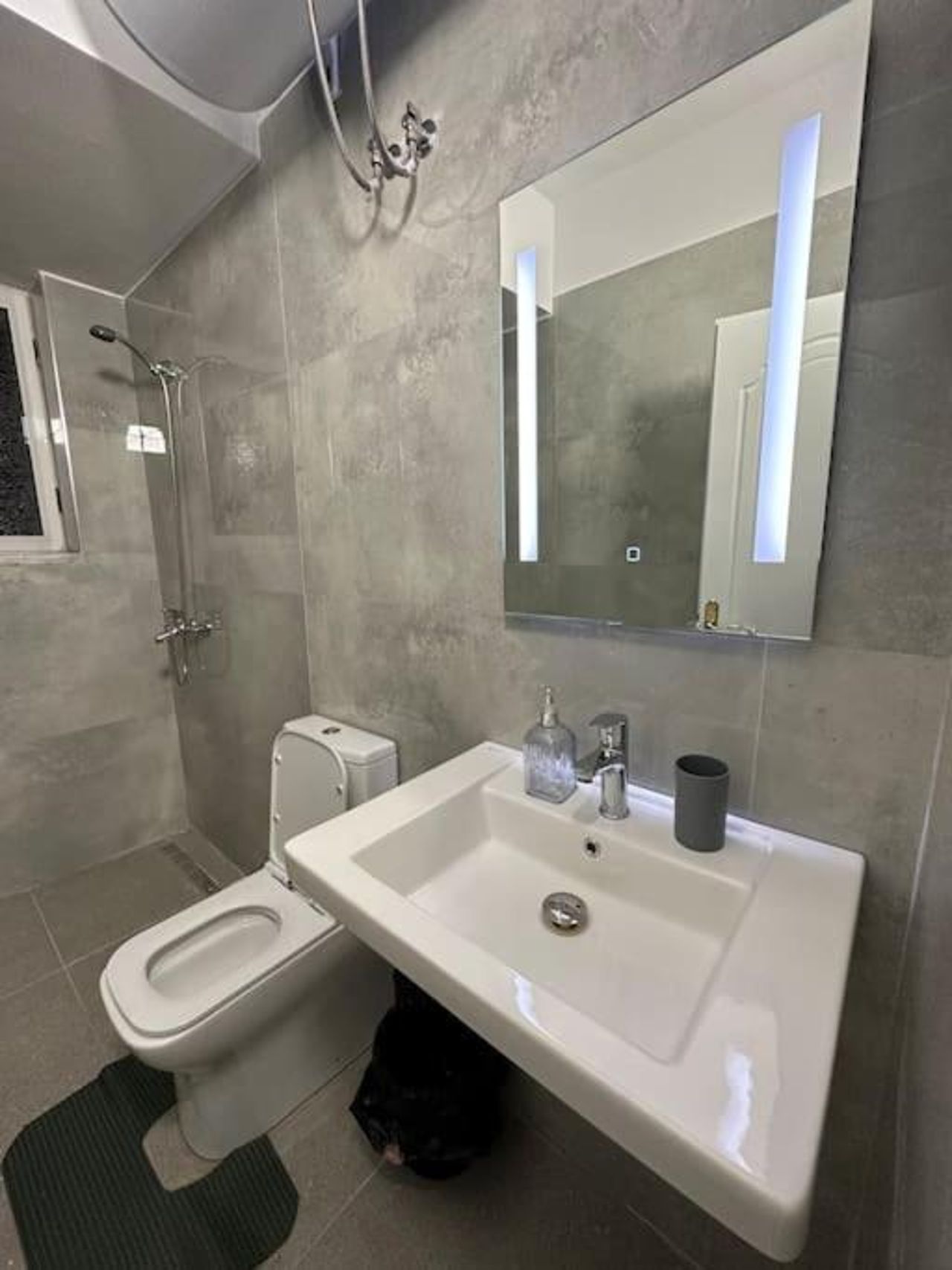 Bejart Apartment 4