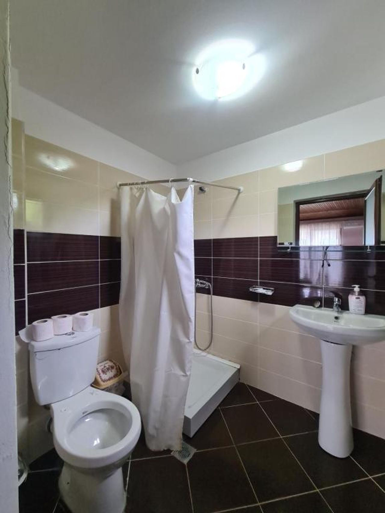 Hotel Kukesi