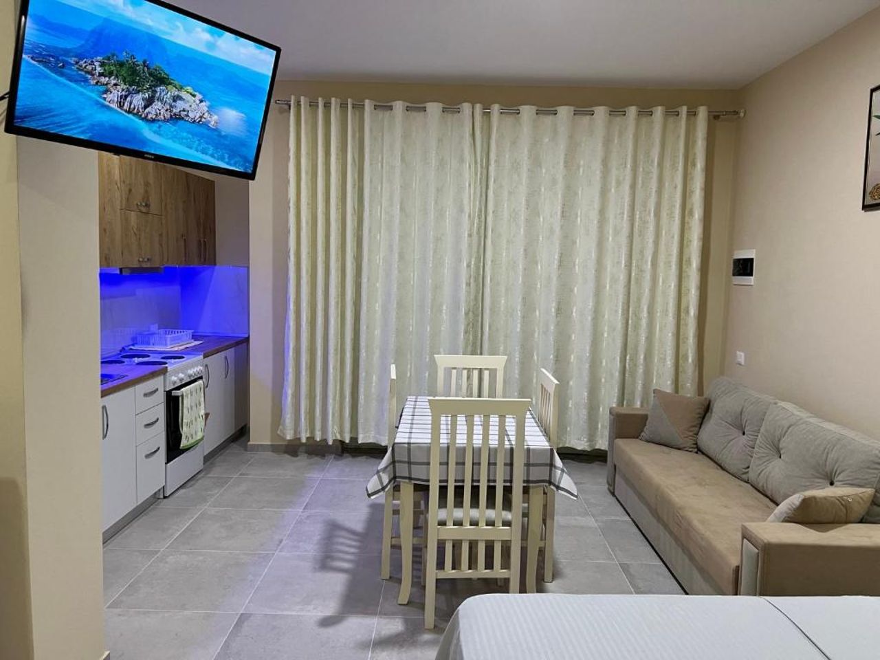 Ledio guest house