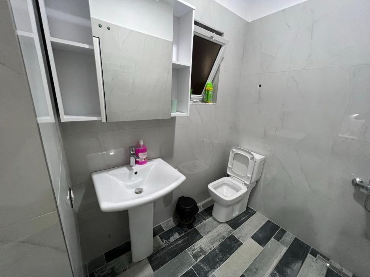 Ledio guest house