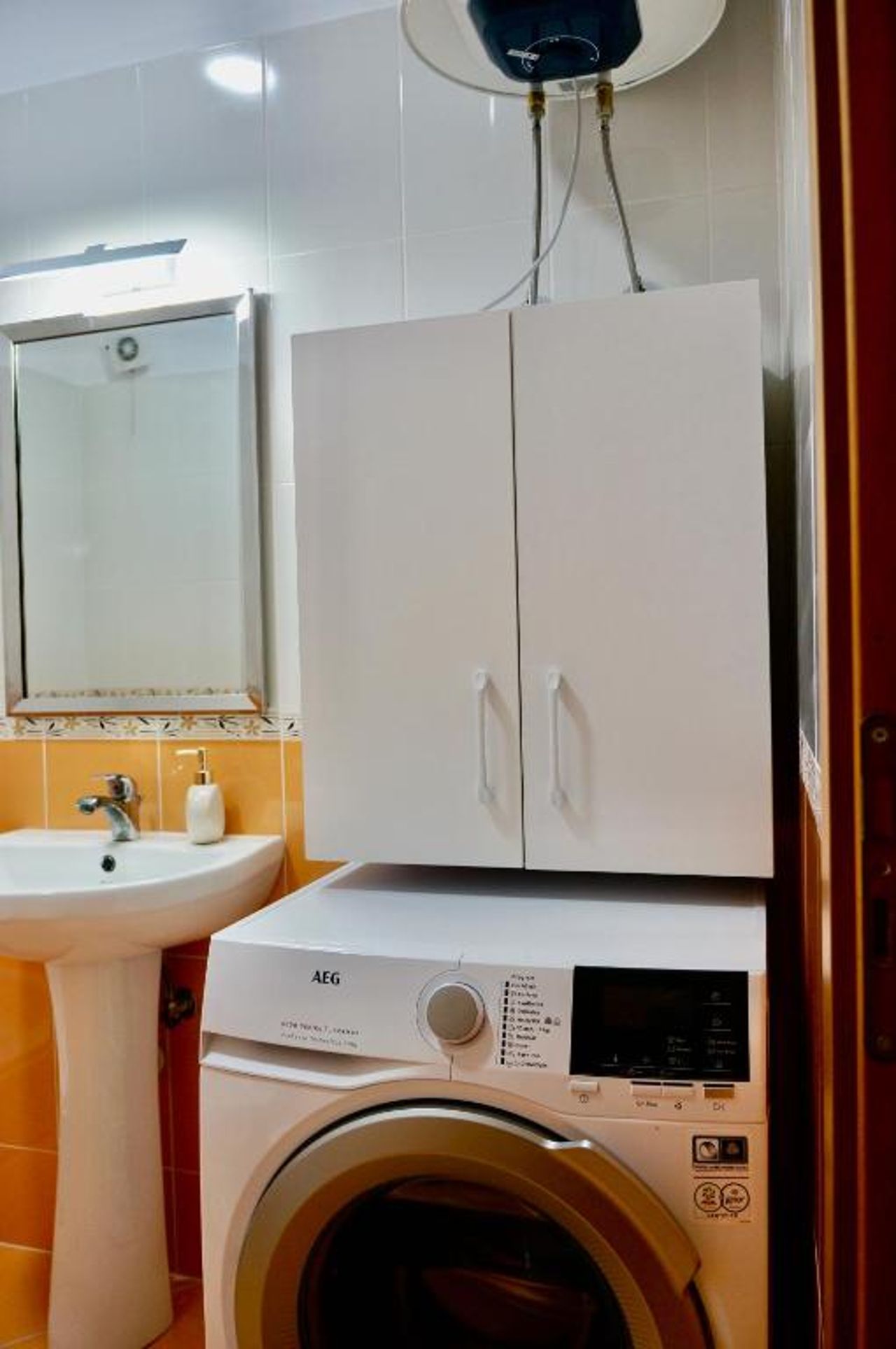 Blue Oasis Apartment