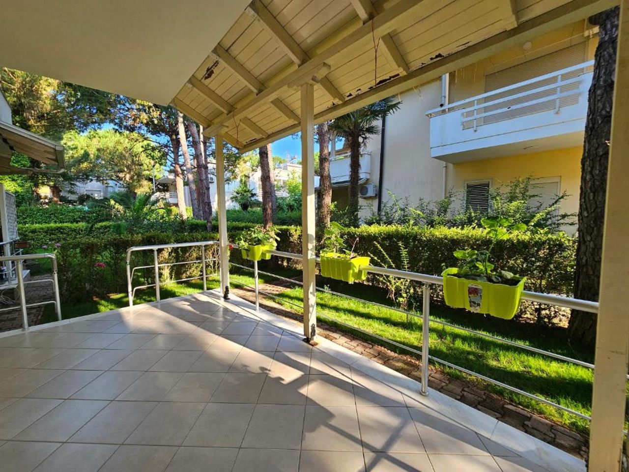 Lalzi Bay, Lura 1 ground floor apartament