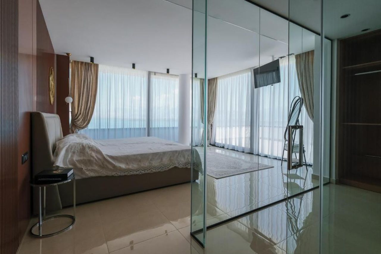The Panoramic Villa
