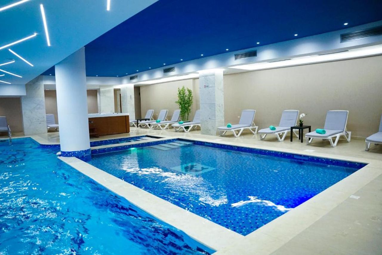 Doanesia Premium Hotel & Spa