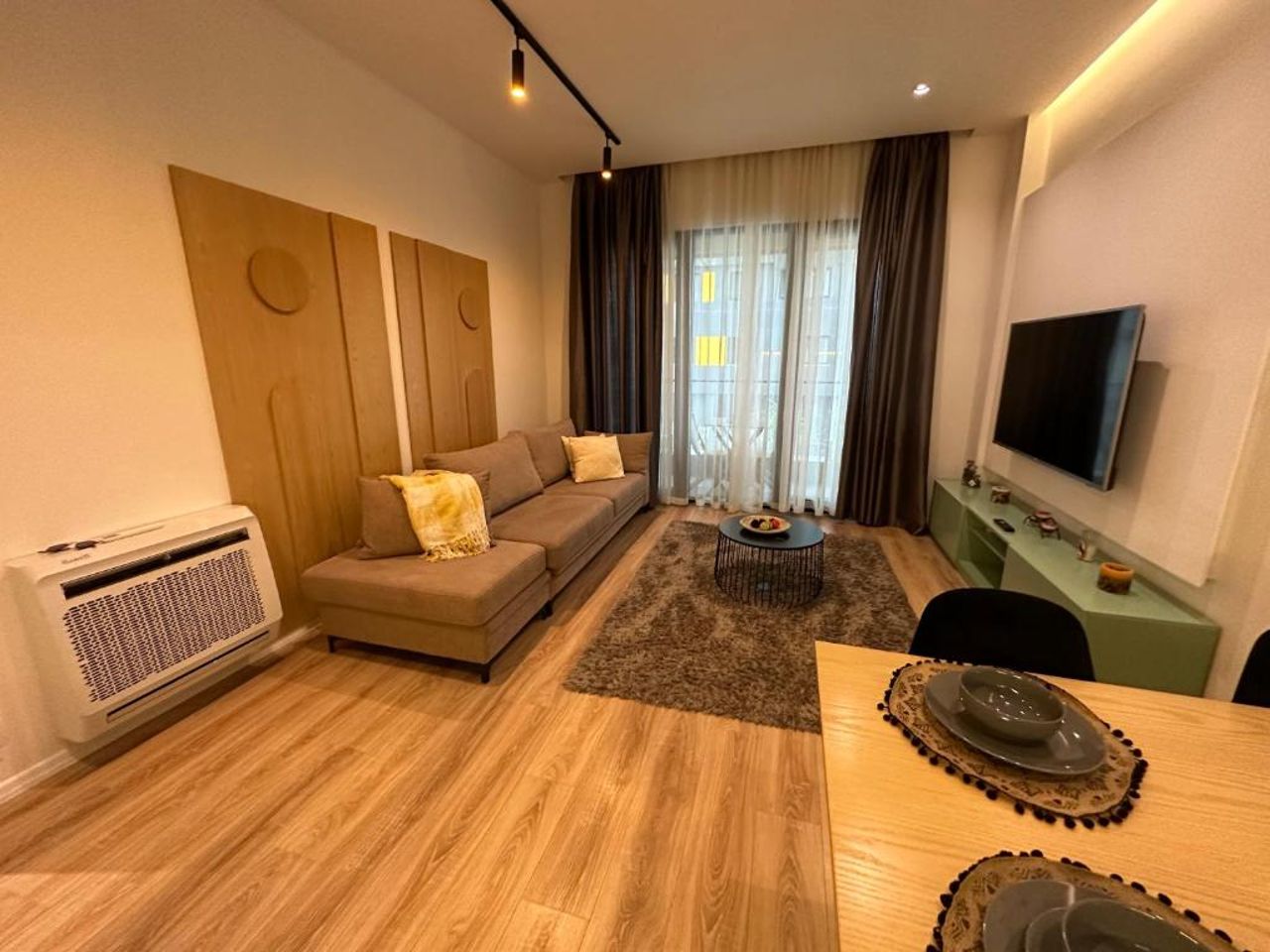 Apartments HomeRent Tirana