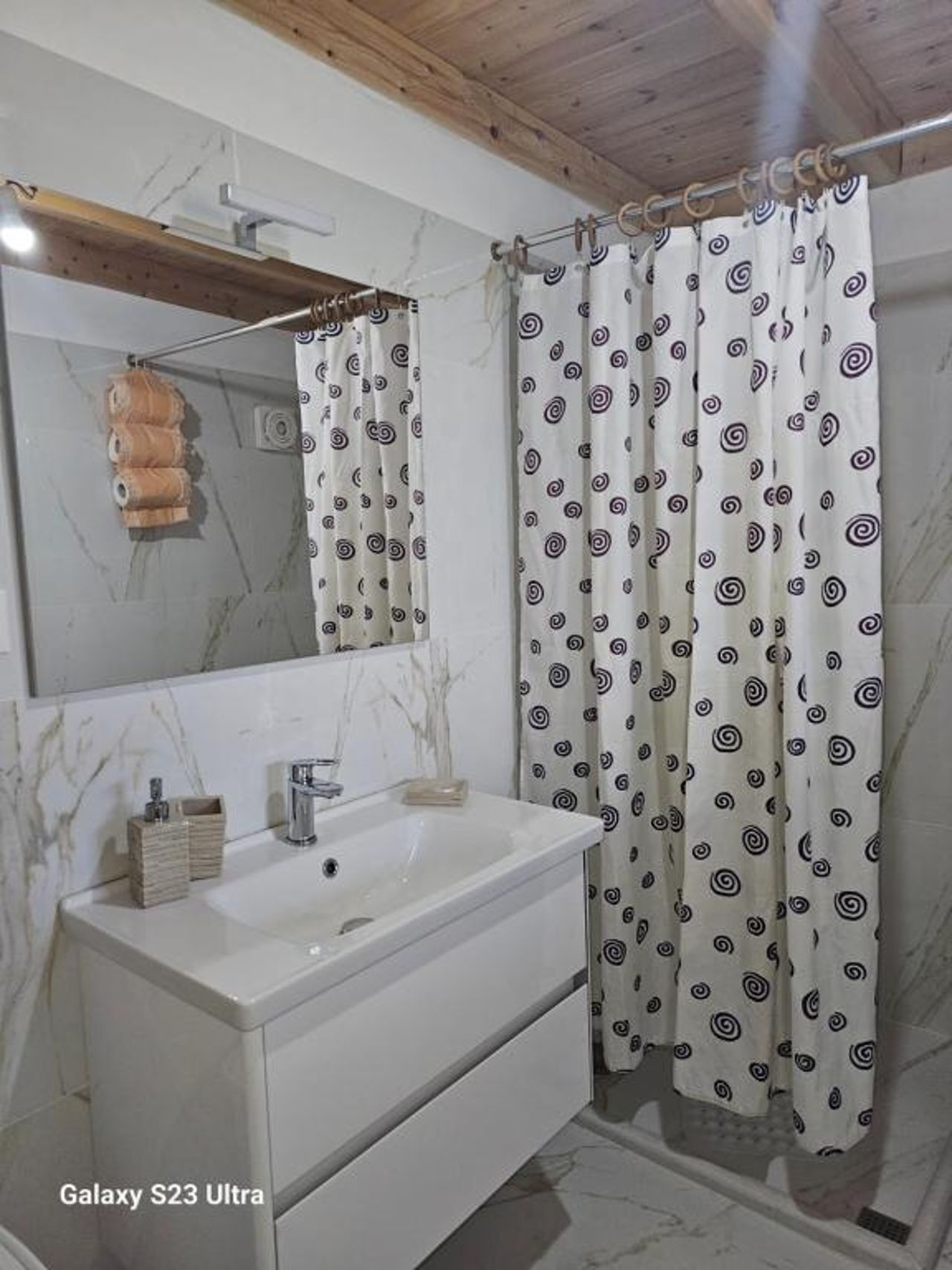Xhumba Guesthouse