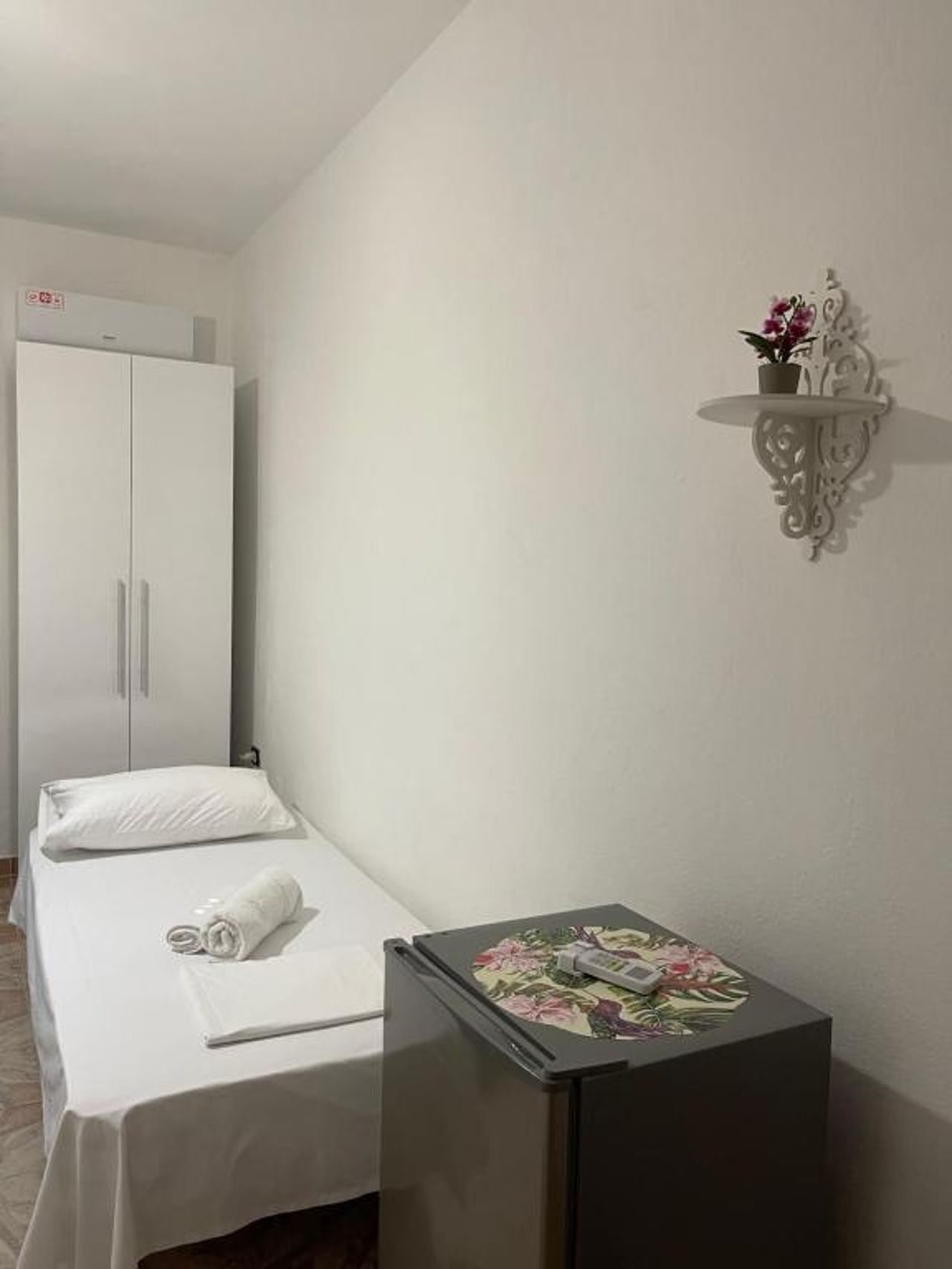 Mabel Rooms