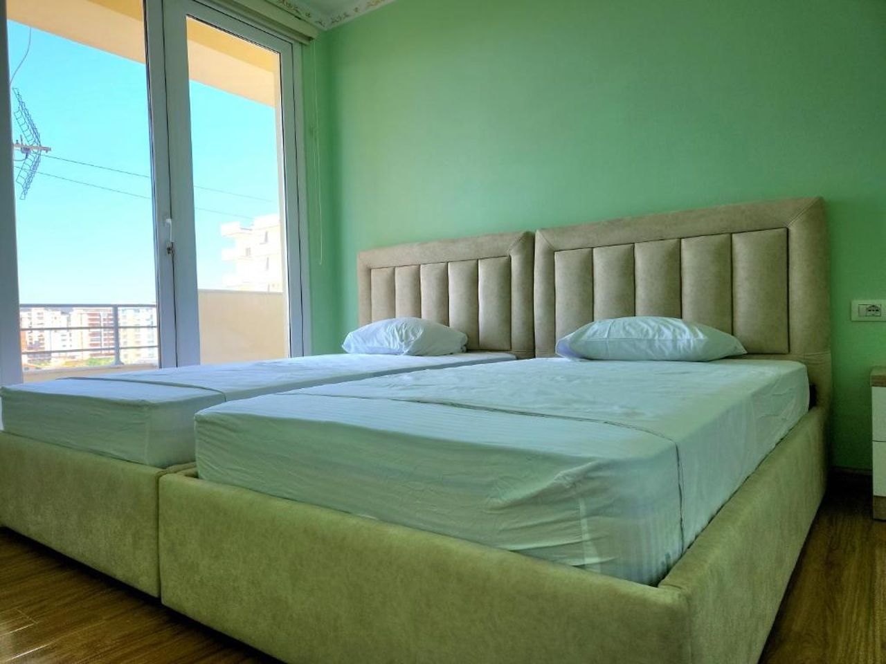 Grand Deluxe APT by Perandori