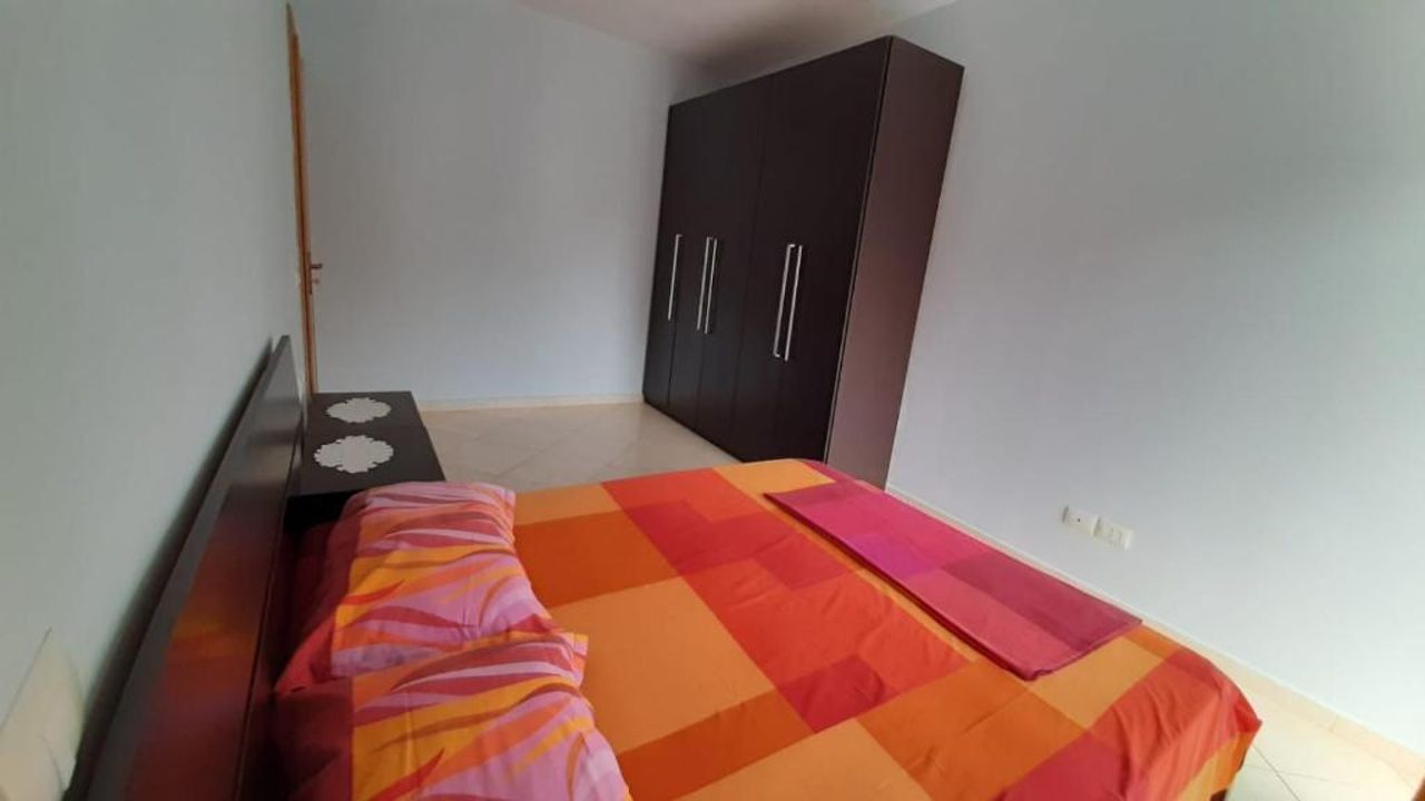 Emily's apartament